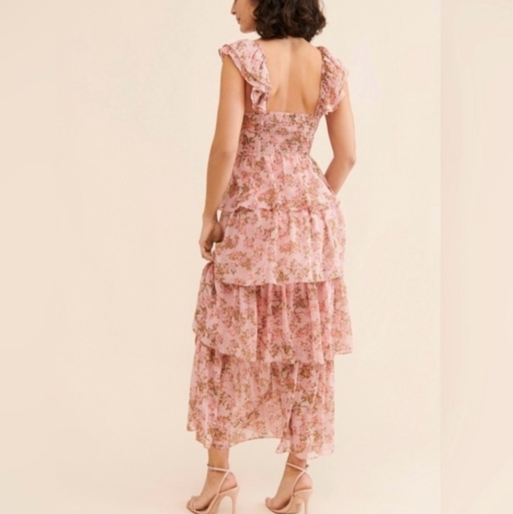 ASTR Flutter Sleeve Midsummer Midi Dress - Picture 8 of 9